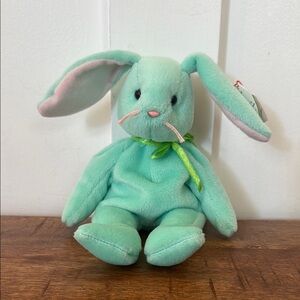 Ty Beanie Babies Hippity the Bunny Plush (Green)